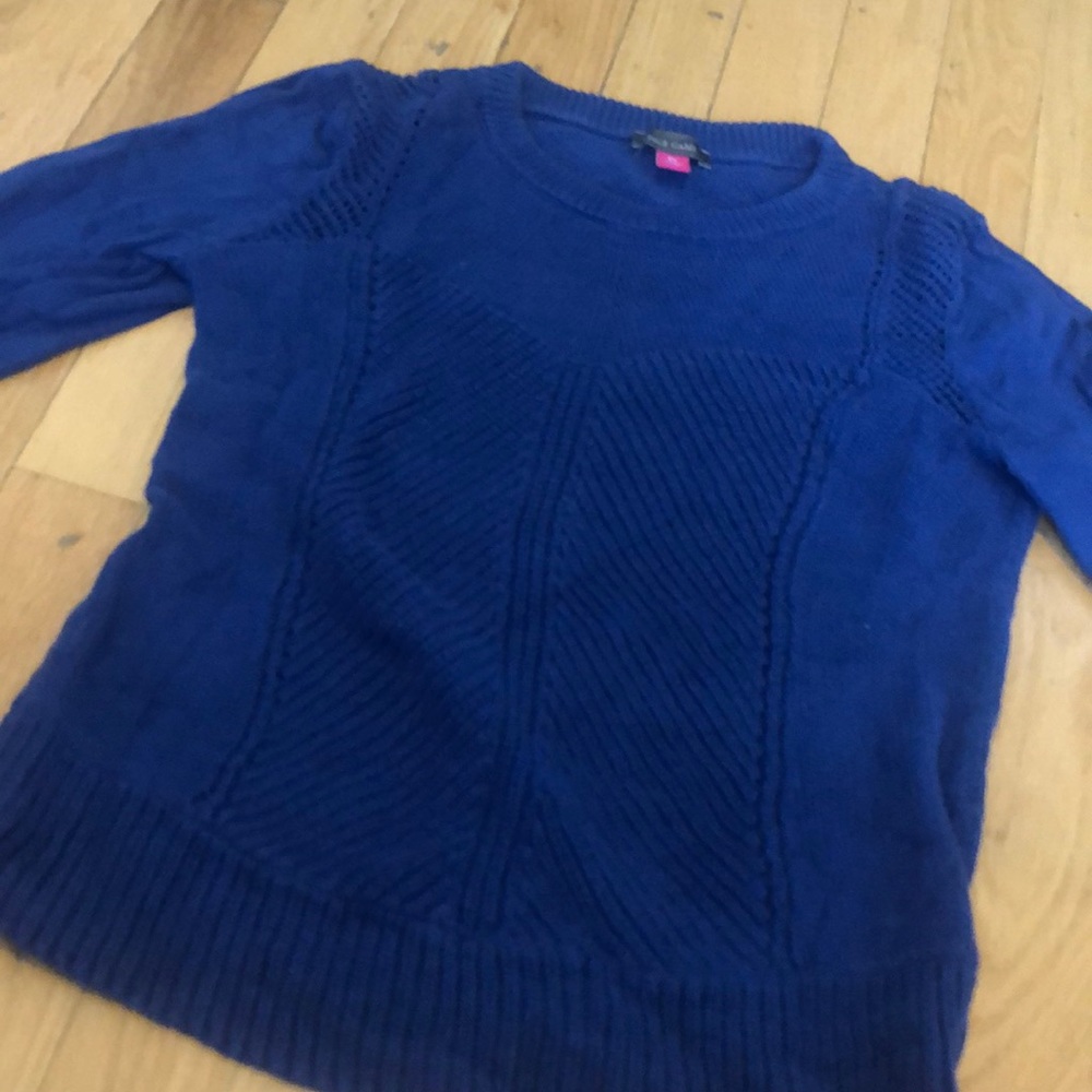 Vince Camuto Sweater
